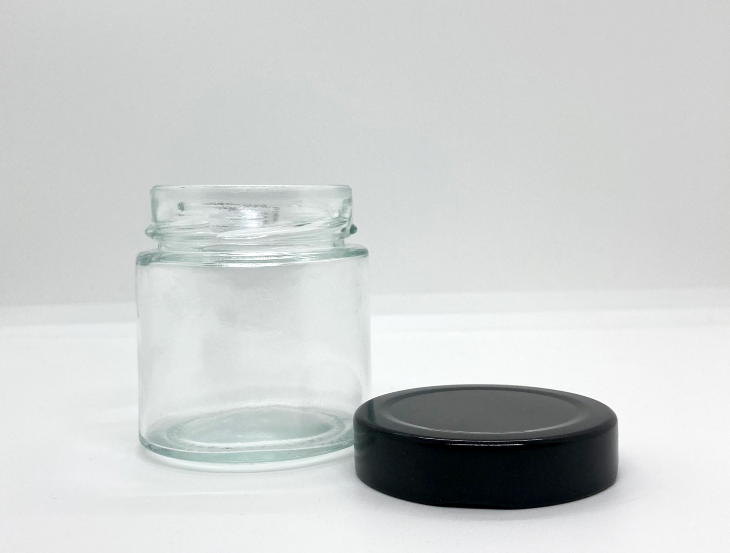 130mL. Clear Round Straight Cut Glass Jar and Deep Lid