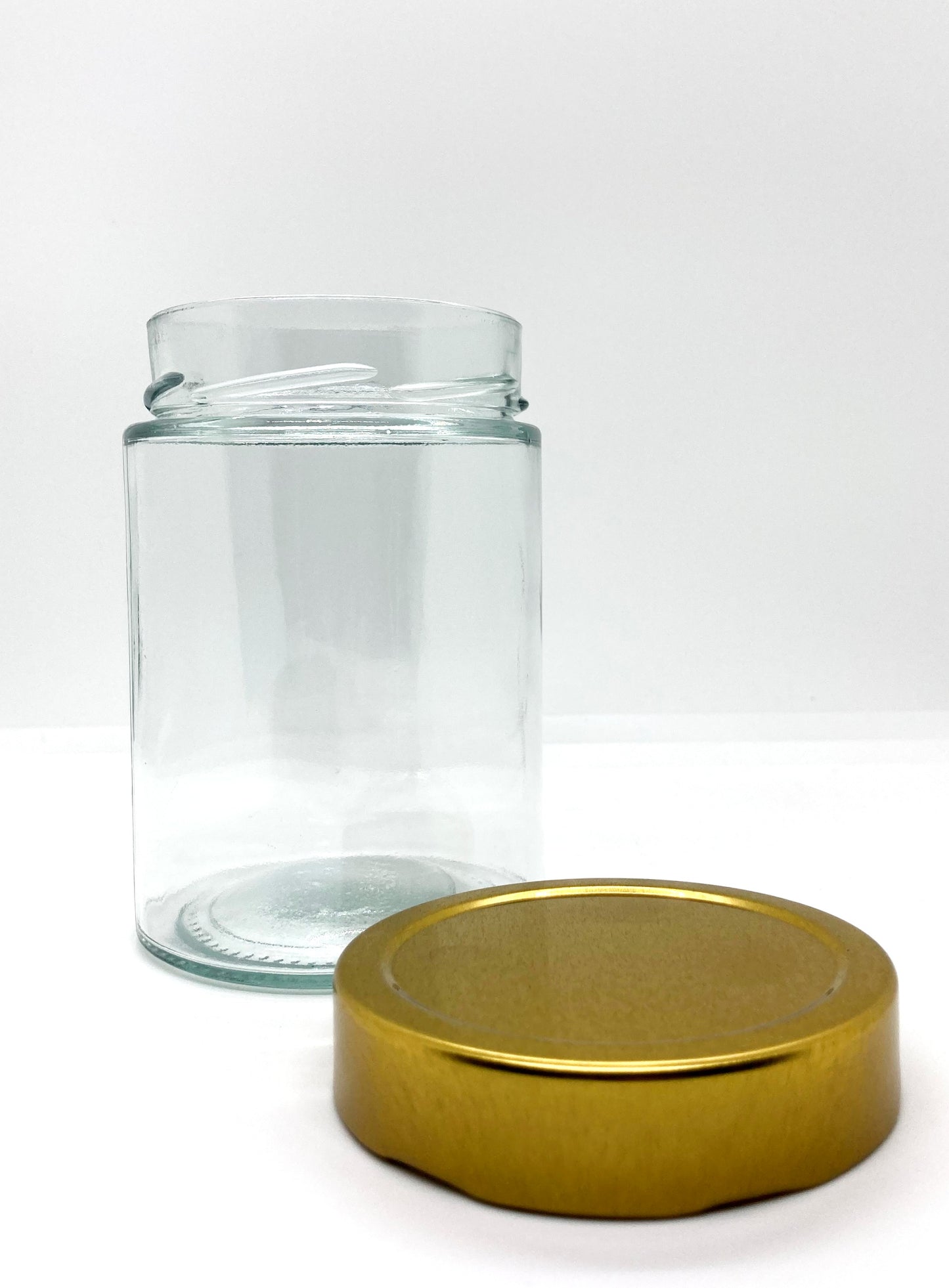 570mL. Clear Round Straight Cut Glass Jar and Deep Lid