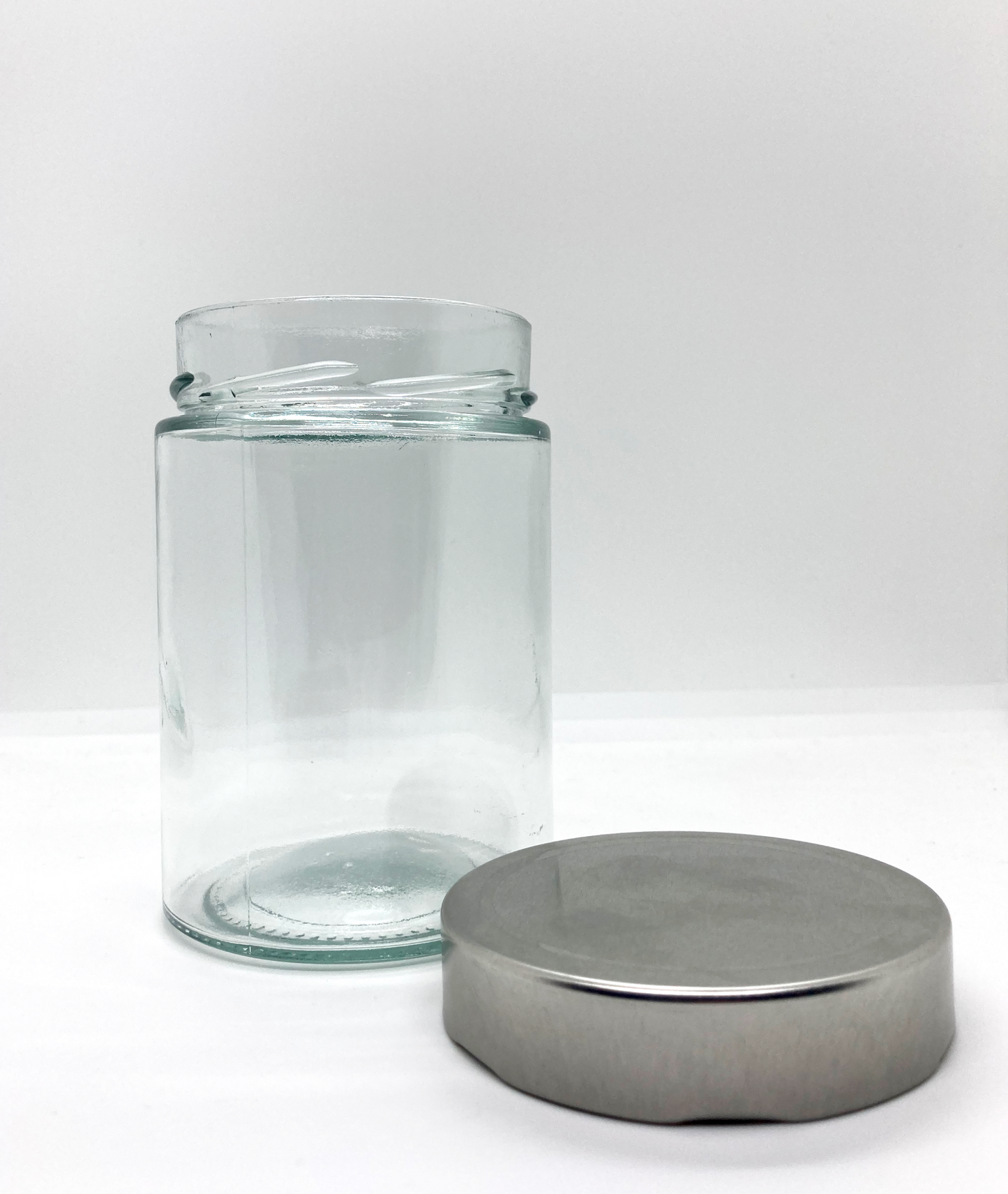 570mL. Clear Round Straight Cut Glass Jar and Deep Lid