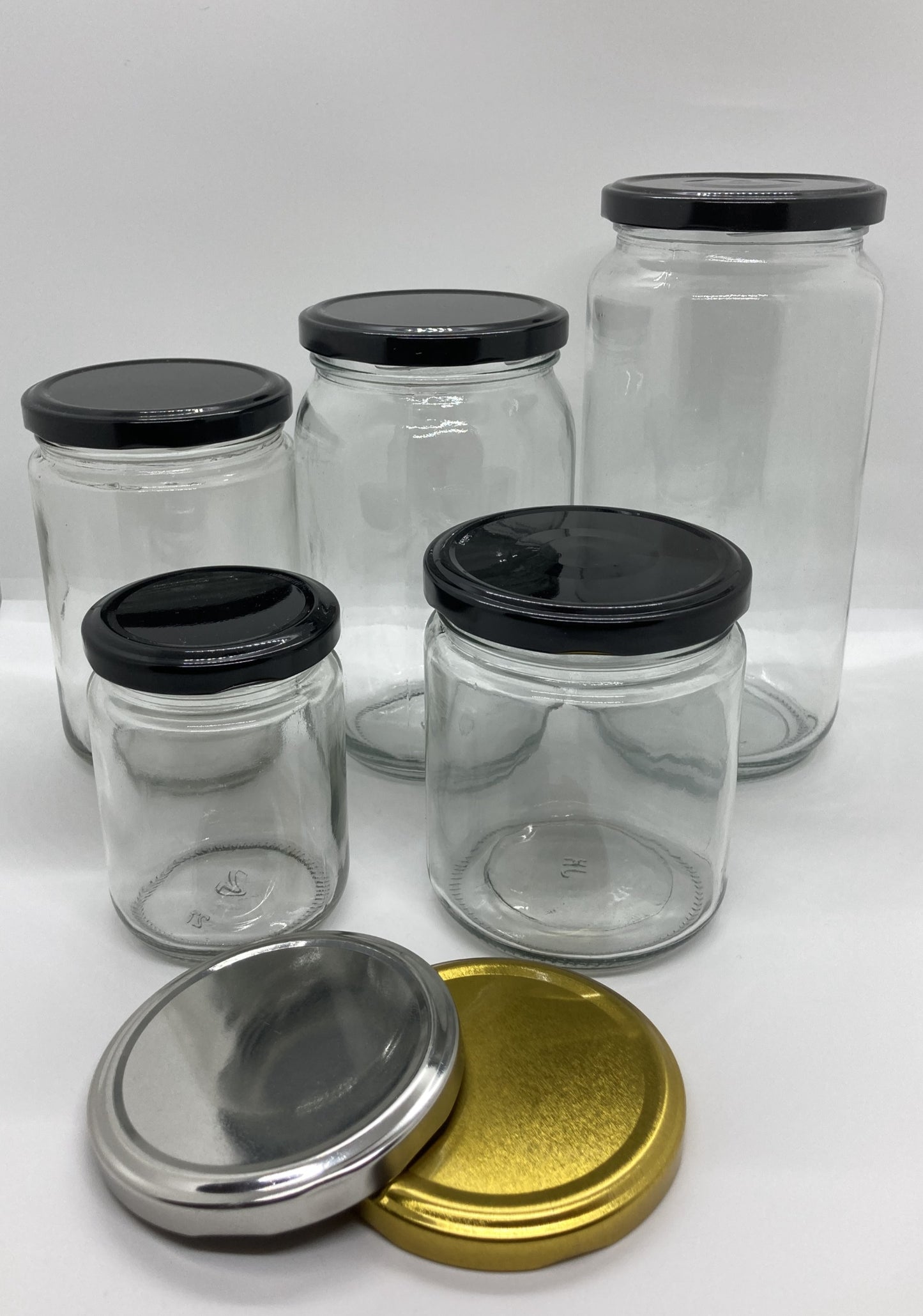 560mL. Clear Round Straight Cut Glass Jar and Lid