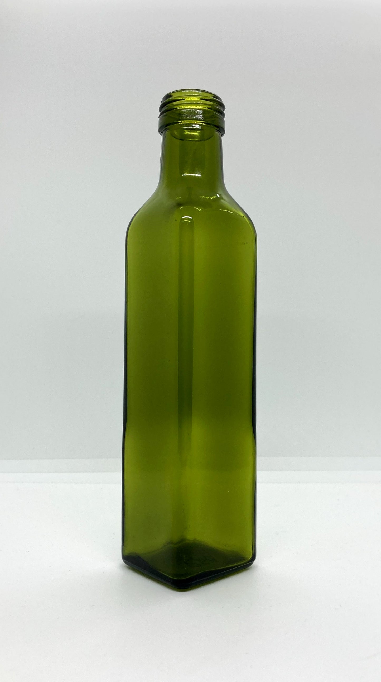 250mL. Square Glass Bottle and Cap